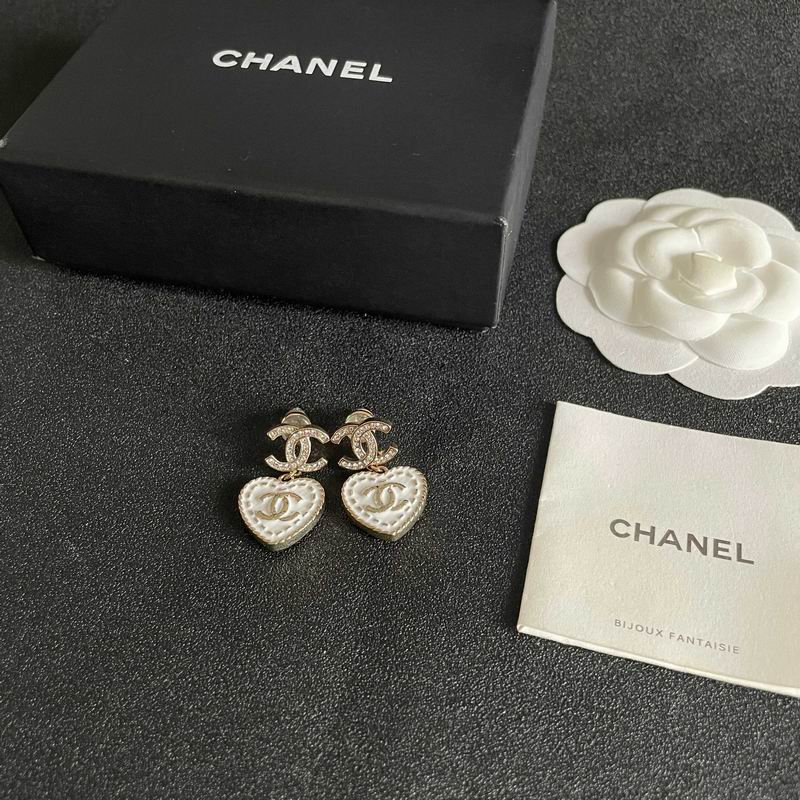 Chanel Earring 06yxs20
